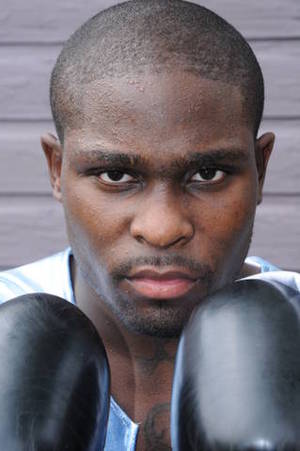 SecondsOut Boxing News - Main USA News - Michael Moore Resumes Career on ESPN 2 Under Card